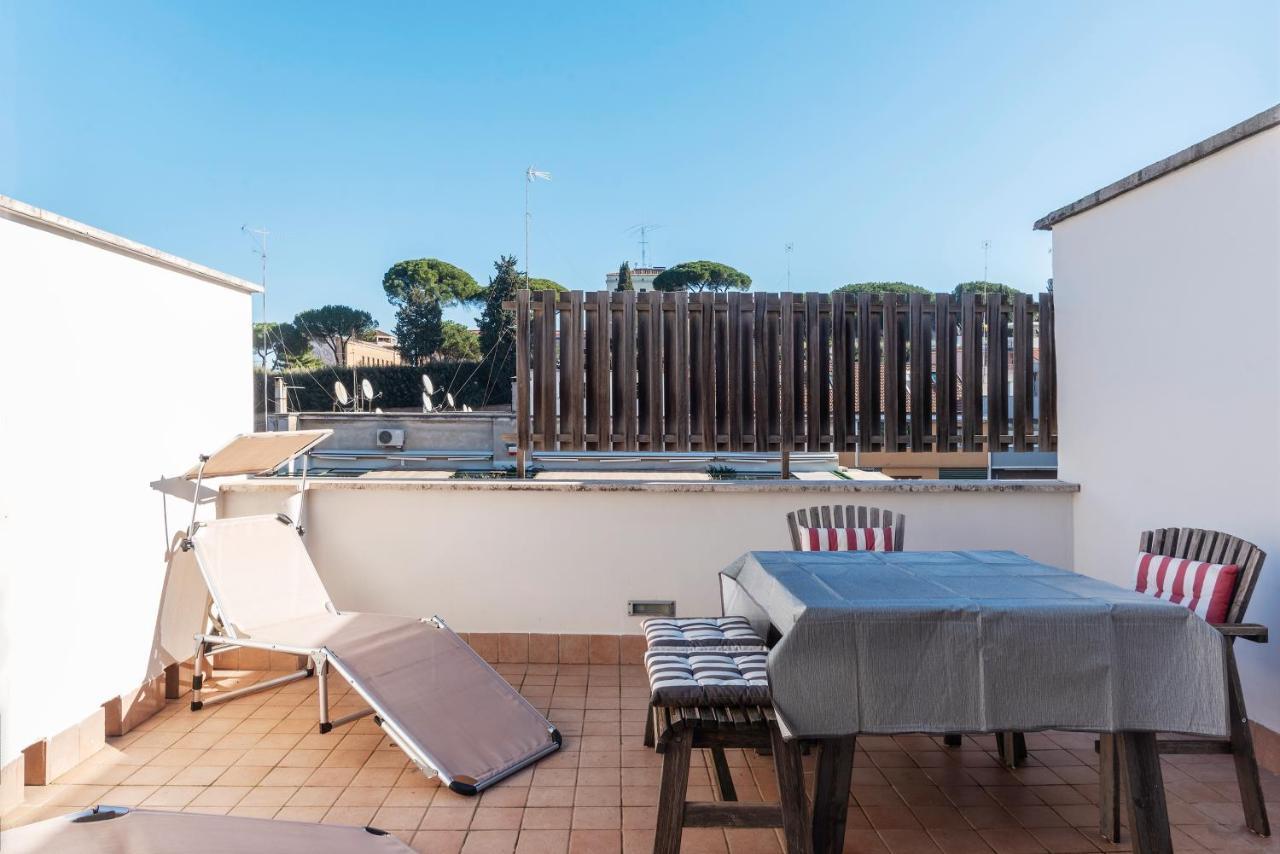 Bright Apt With Views Of San Pietro Рим Екстер'єр фото